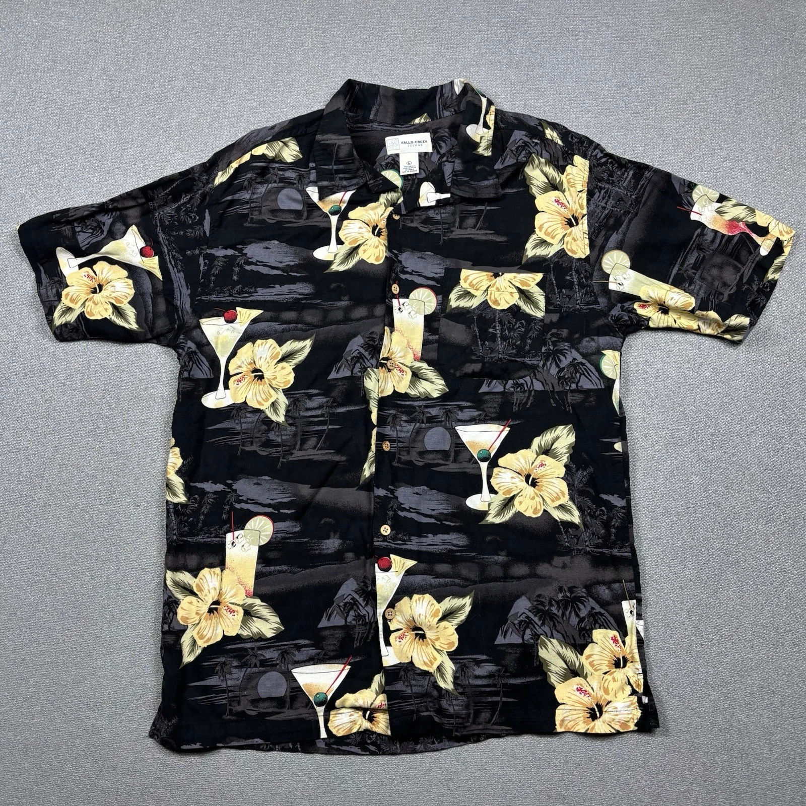 Falls Creek Island Hawaiian Tropical Button Up Shirt Mens L Multicolor Martinis