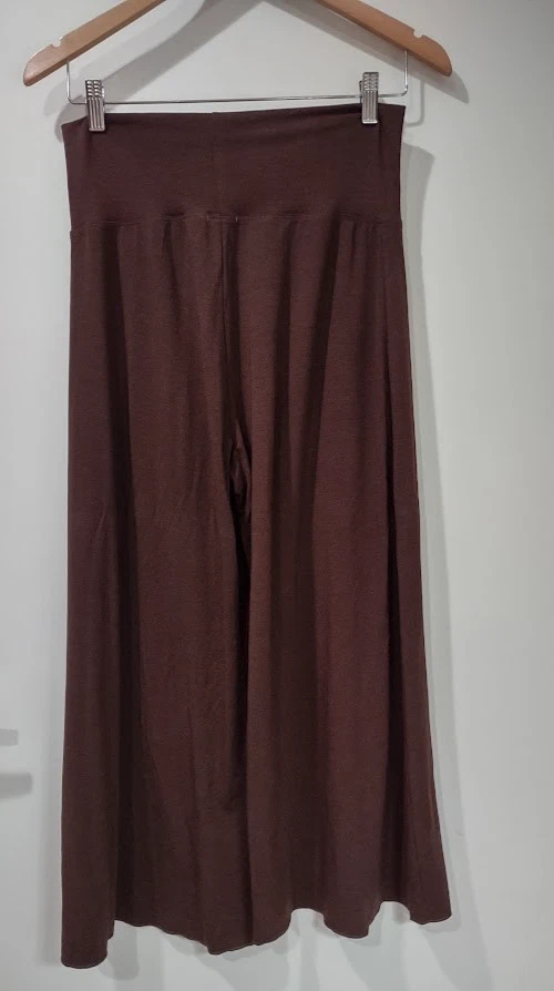 Women's Vintage Lemon Tart Pull on Wide Leg Capri Pant Chocolate Small - Image 3 of 4