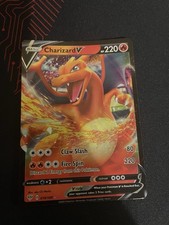 Pokémon Charizard V 11/108 Evolutions Holo Rare 150HP 200 Attack Card
