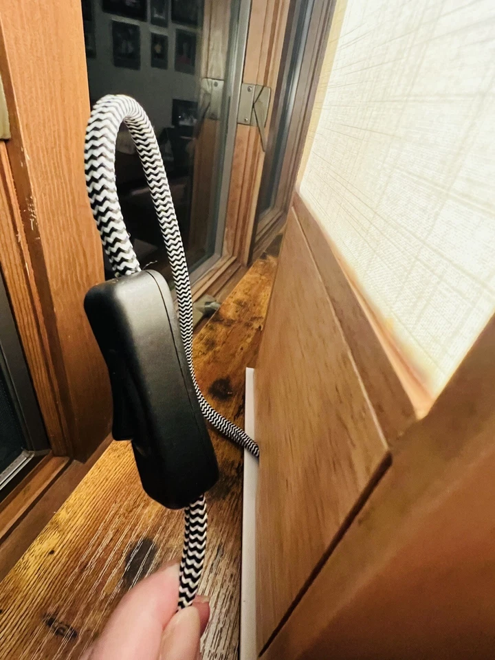 Lámpara de escritorio nueva a la venta Foto 3 de 4