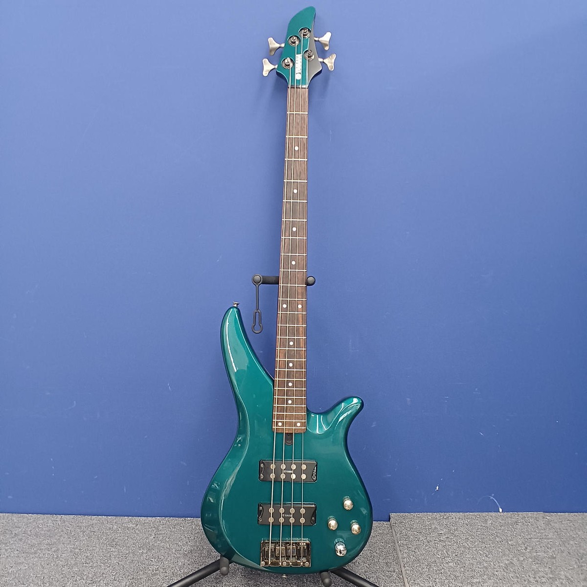 YAMAHA RBX374 4 String Electric Bass Guitar Used Product