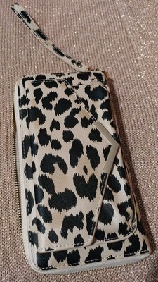 Urban Expressions Wristlet. New With Tag
