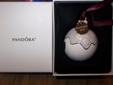 PANDORA Limited 2018 Christmas Holiday Snowflake Porcelain Ornament w/ Gift Box