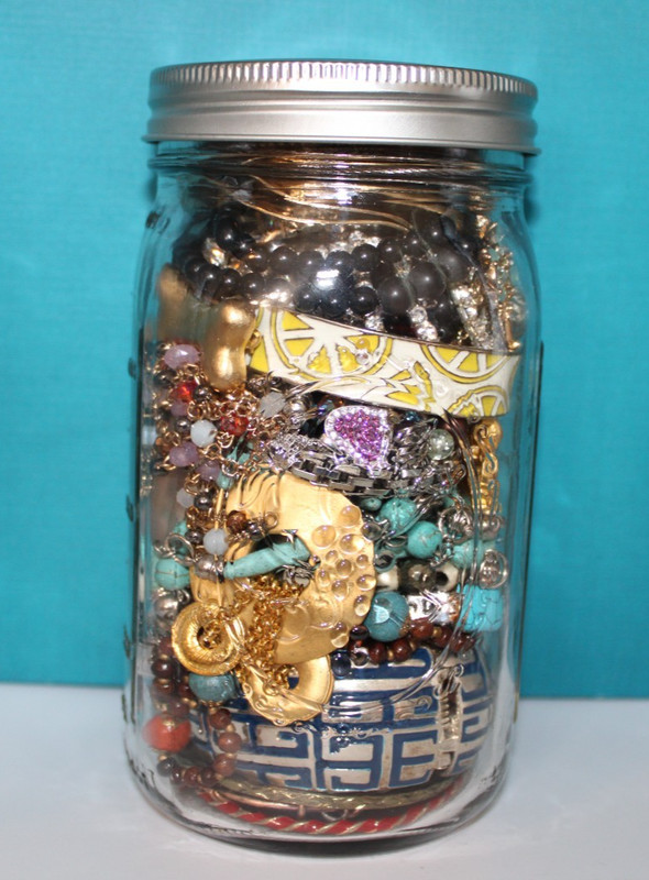 32 oz. Wide Mouth Ball "Jessie" Jar 2.9 lb. Lot Jewelry Wear Resell Repurpose