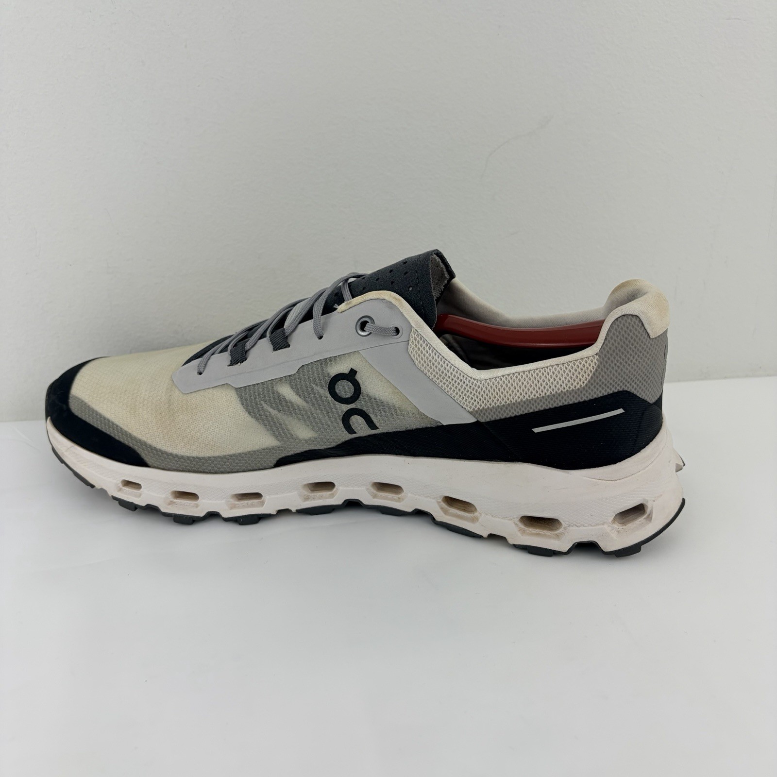 On Running CloudTec Cream Gray Running Shoes Men’… - image 6