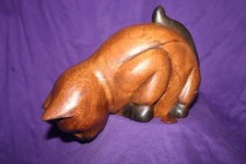 Handcarved Wooden Cat "Peering Over" from Thailand