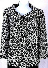 NWT ST.JOHN Evening Women Knit White Black Silver Studs Throughout Jacket Sz 6