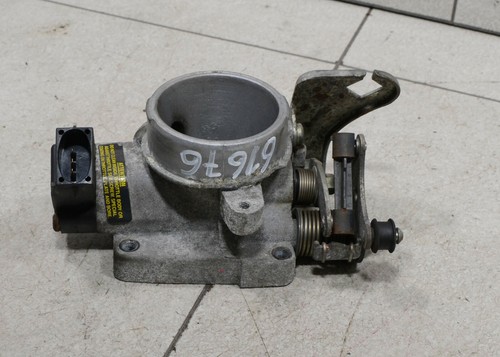 Ford Fiesta 4 IV JBS JAS Bj 98 1,25 55KW Drosselklappe #61676-C52