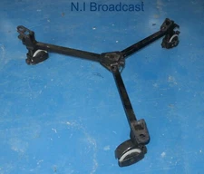 Cartoni wheel dolly for tripods  Wheels in very good condition