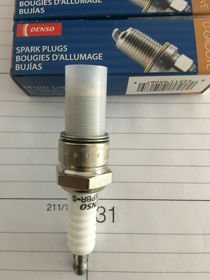 4 x Denso W20EPBR SparkPlugs for LANCIA Delta Integrale, Alfa, VW Golf-Jetta  - Image 3 of 4