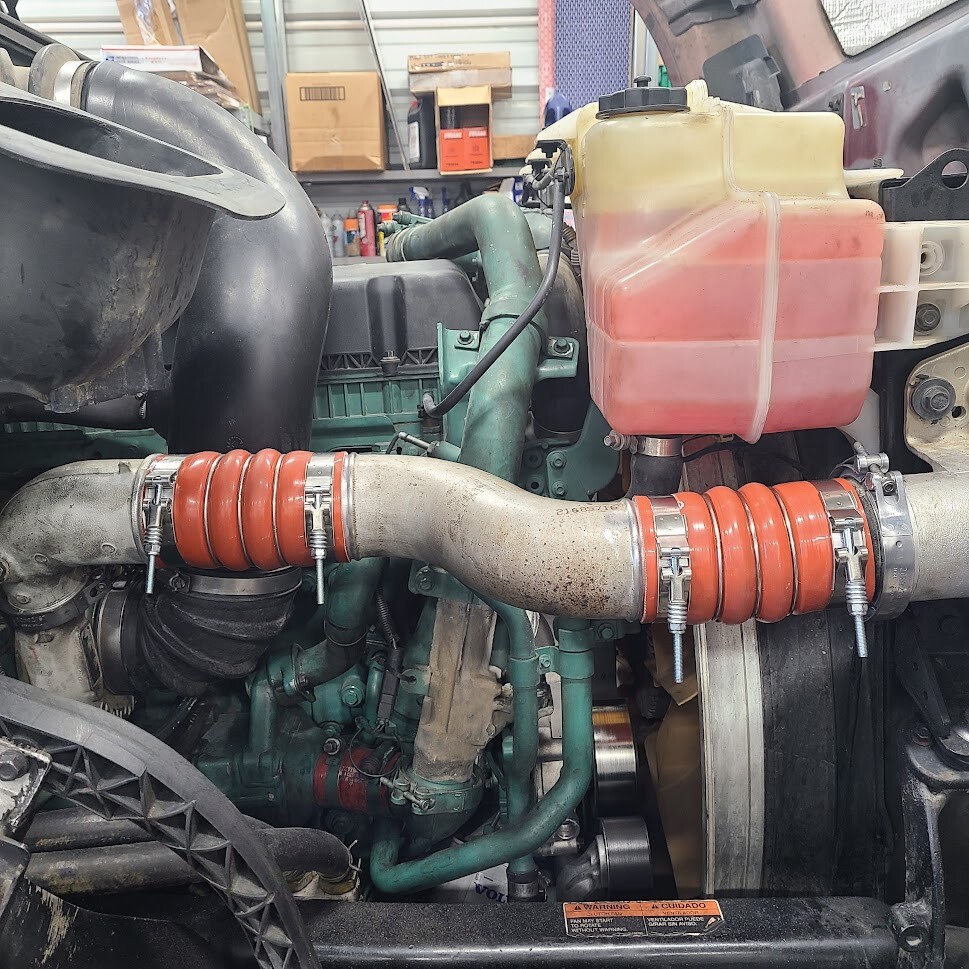 Genuine PAI Volvo D13 CHARGE AIR HOSE 20550690 | eBay