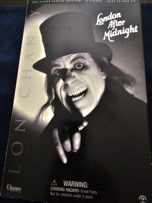London After Midnight Action Figure Lon Chaney 12 Inch Sideshow Silver Screen