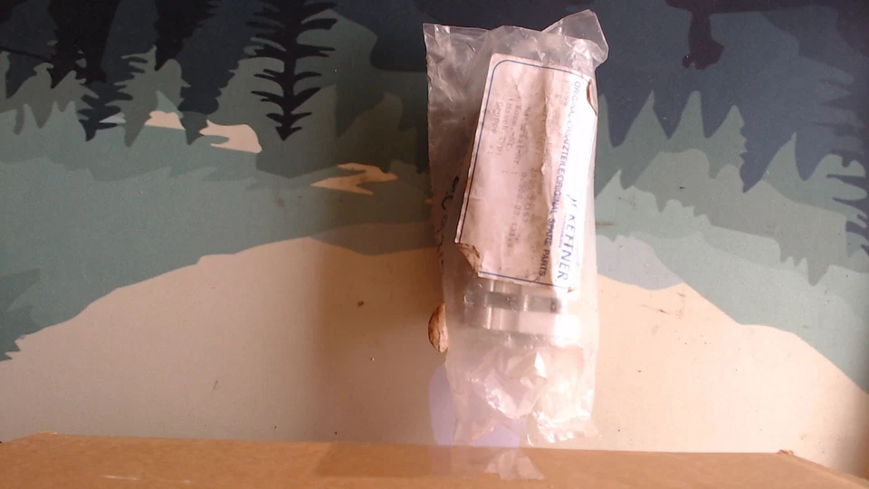 Bosch 822 393 608 32.60 Brand New - Authentic & High Quality - Image 2 of 3