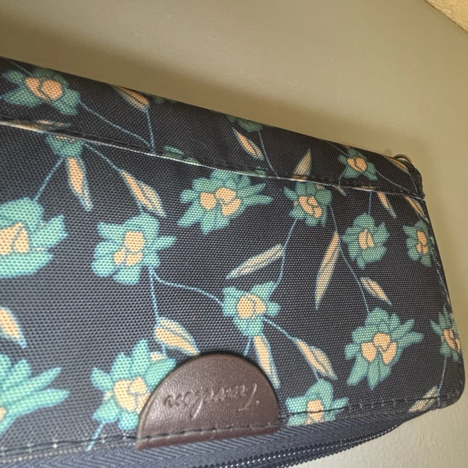 Carteira Travelon pulseira azul preta floral com zíper cartão de identificação armazenamento RFID bloco espaçoso - Imagem 4 de 4