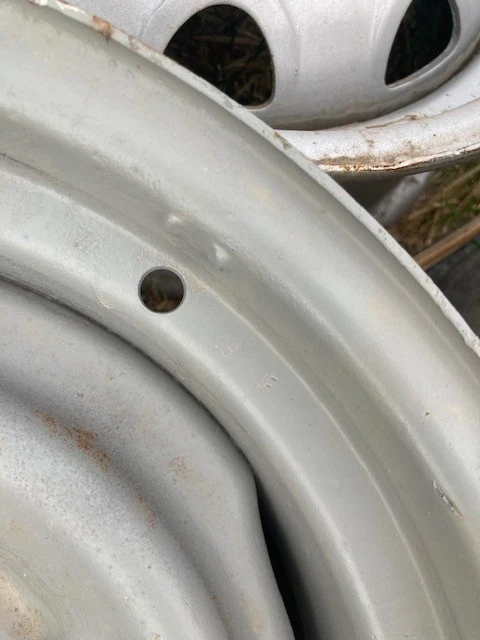 Rueda de acero Chevrolet Chevy 14x7 código XT corvette camaro 1970 1969 NOVA 1968 SS Foto 2 de 2