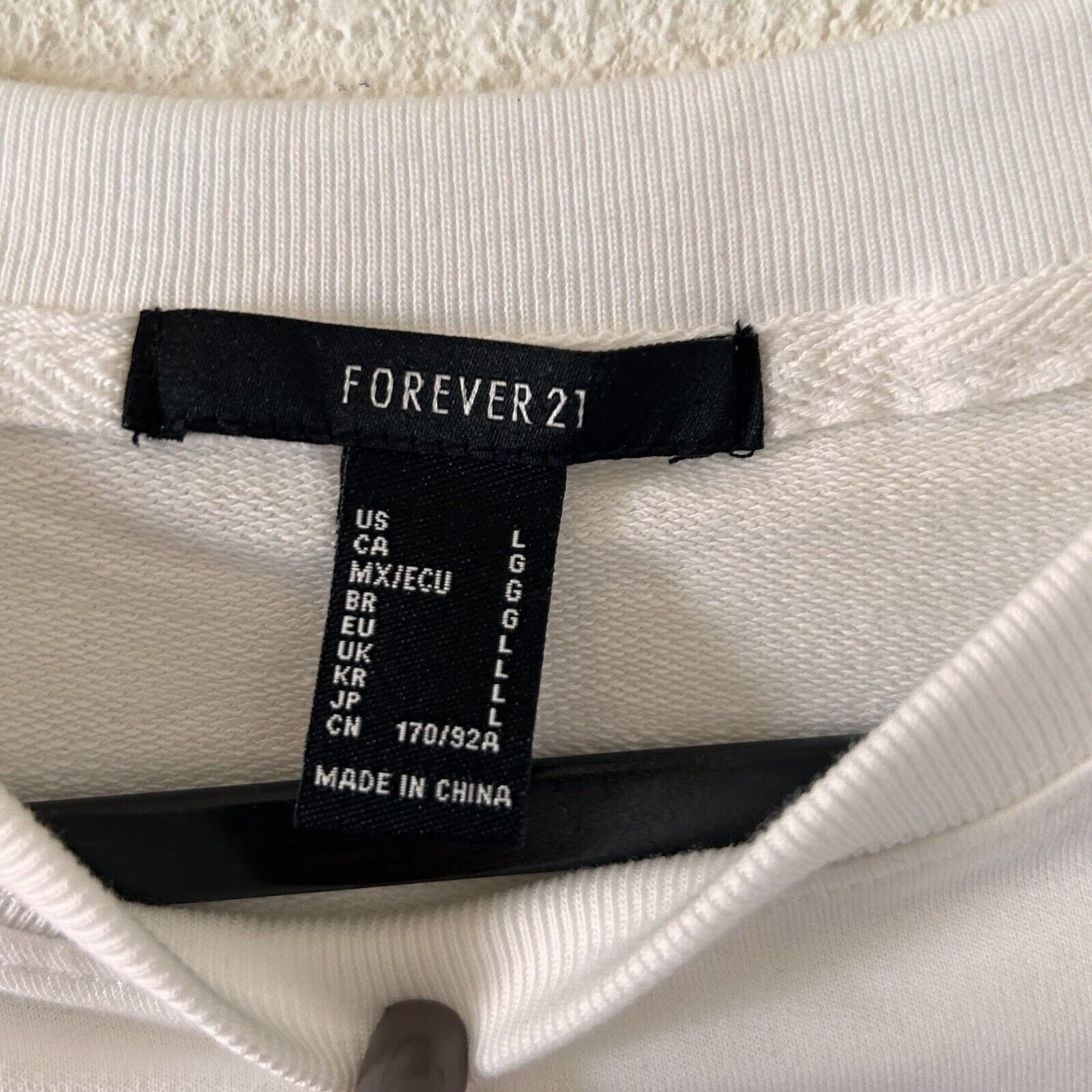 Forever 21 Women Cropped Tshirt Large NWOT Oversi… - image 5