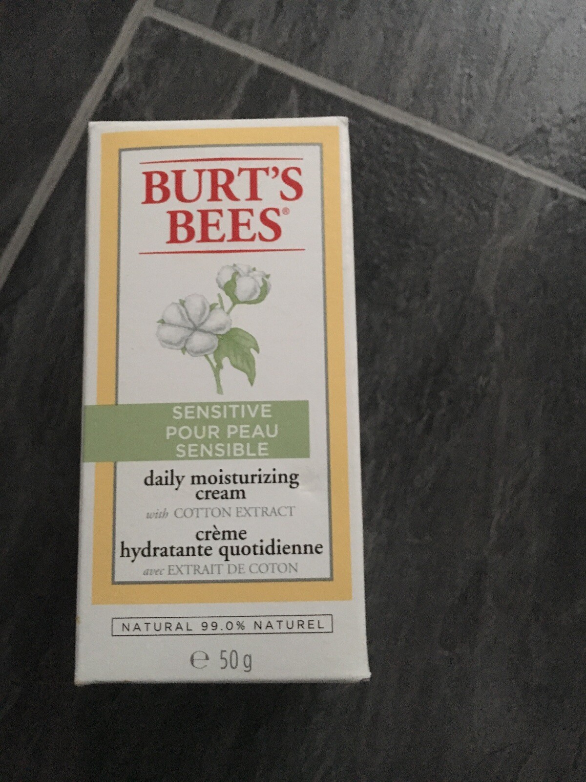 burt's bees daily moisturising cream