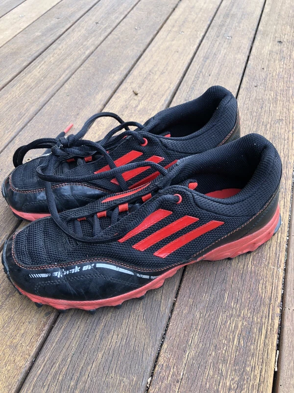 cross trainer shoes australia