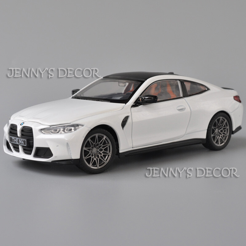 Miniatura Carro BMW M4 G82 C/ Luz E Som California Toys 1/32 Miniatura Carro BMW M4 G82 C/ Luz E Som California Toys 1/32