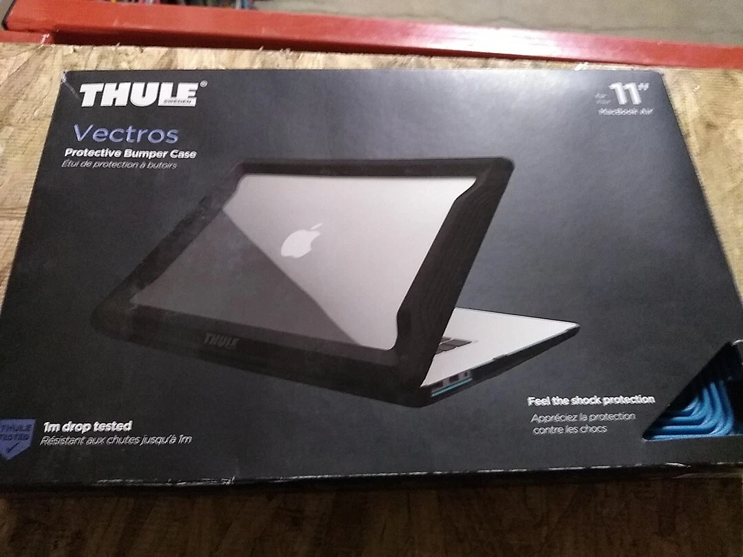 Thule hard shell clearance laptop case