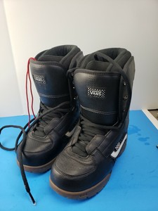 vans mantra boots