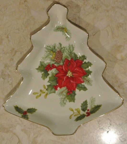 Mikasa Holiday Bloom Fk026 Christmas Tree Candy Dish 8.5" for sale