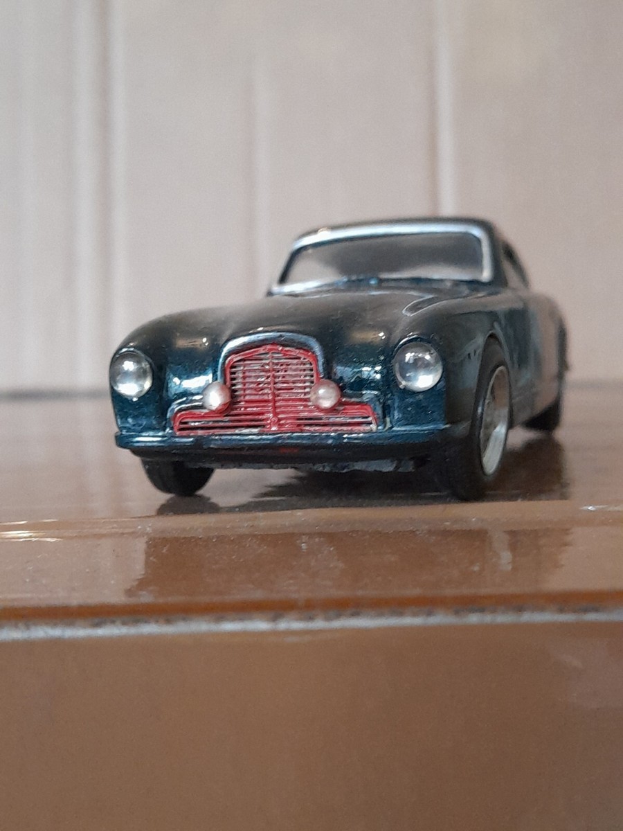 Aston Martin DB2, No.20, Le Mans 1950 Eric Thompson - John Gordon - Die-cast mod Aston Martin DB2, No.20, Le Mans 1950 Eric Thompson - John Gordon - Die-cast mod