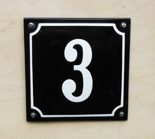 HOUSE NUMBER 3 CLASSIC ENAMEL SIGN. WHITE No.3 ON A BLACK BACKGROUND. 16x16cm. - Picture 1 of 1