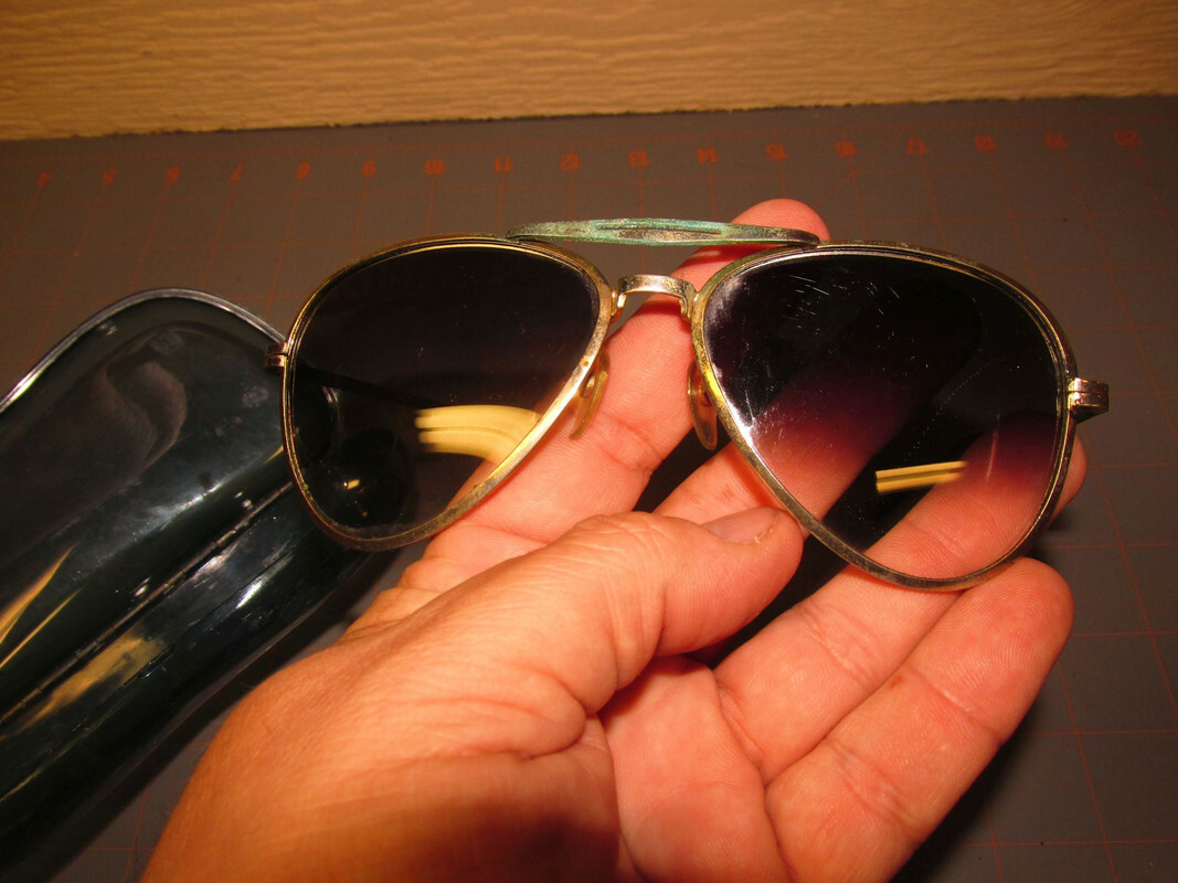 Mirrored Glasses cheap Shades translucent case old kitsch retro metal WK image 5