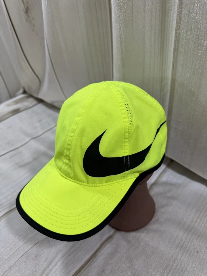 Nike DRI-FIT Featherlight Cap Hat Unisex Adult Neon Yellow Swoosh Graphic adjust - Image 4 of 4