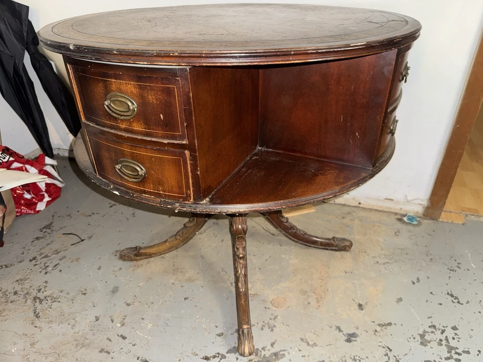 Duncan Phyfe 1930 ~ Mesa de tambor giratoria superior de cuero para biblioteca ~ Caoba ~ ¡Usada en excelente estado! Foto 4 de 4