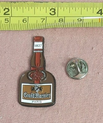 Grand Marnier Cordon Rouge Liqueur Liquor Bottle Jacket Lapel Pin