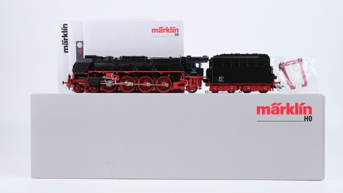 Märklin H0 39242 Schlepptenderlokomotive BR 08 der DR Wechselstrom Digital Sound | Zustand: Gebraucht
