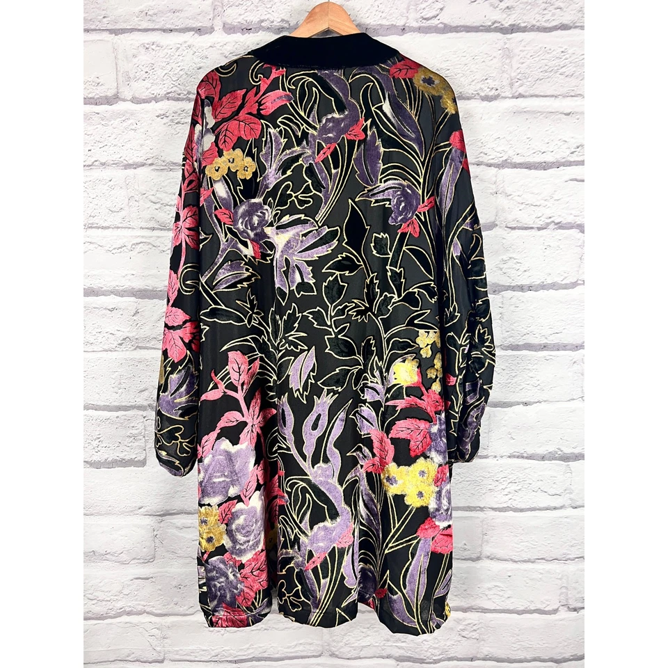 Anthony Richards Women's XXL Whimsigoth Artsy Boho Floral Velvet Burnout Duster - Image 4 of 4
