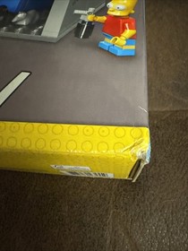 LEGO The Simpsons 71016 The Kwik-E-Mart. New. Sealed.