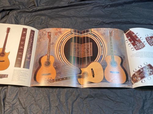 Larrivee 00-10, OM-10, C-09 Acoustic Guitar Handout Sheet Full Page Catalog - Picture 3 of 6
