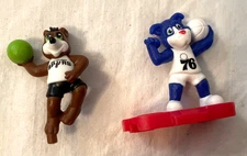 Kinder Joy San Antonio Spurs NBA Mascot & Philadelphia 76ers Franklin the Dog