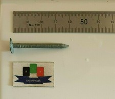 Galvanised Steel Clout Nails (40mm Length/3.35mm Gauge) 