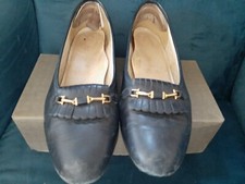 Vintage Elmdale Blue Size 7 1/2 Leather Shoes