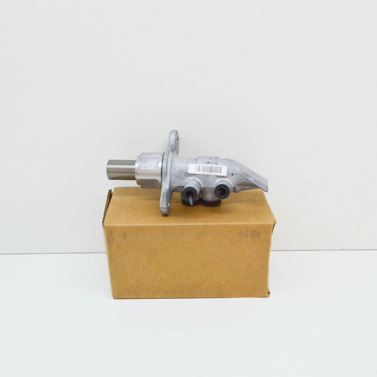 NEW MERCEDES-BENZ GLE W166 MASTER BRAKE CYLINDER A1664300201 OEM 