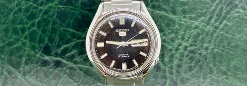 Vintage Seiko 5 Automatic 6309-8230 17 Jewels Day/Date Men’s Wristwatch