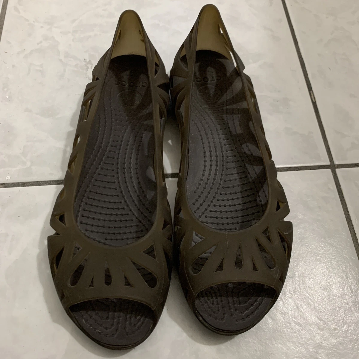 adrina iii flat