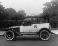 TAXICAB & WHITE HOUSE, WASH., D.C. 1921 PHOTOGRAPH PHOTO PRINT