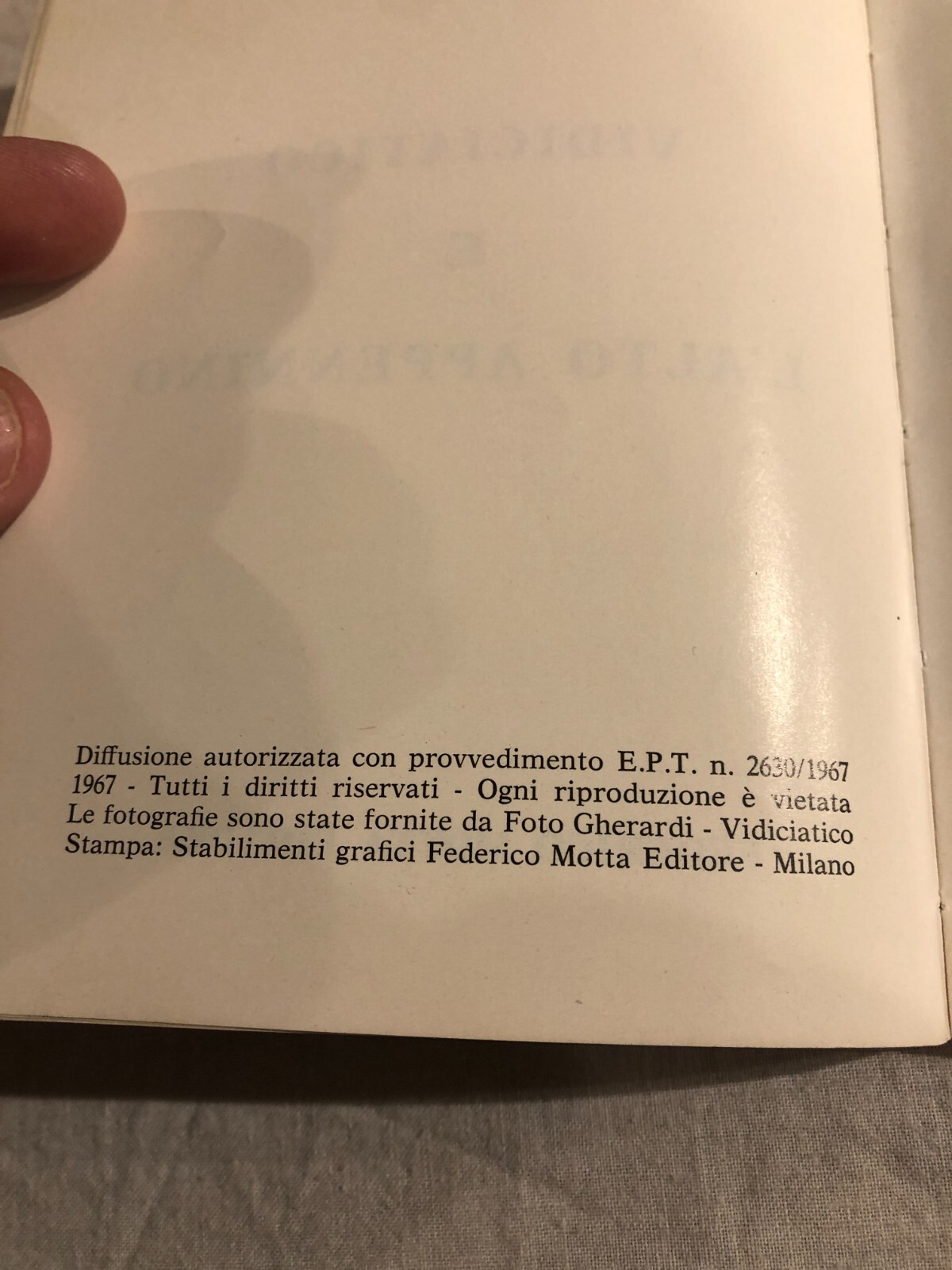 Foto 8 di 9