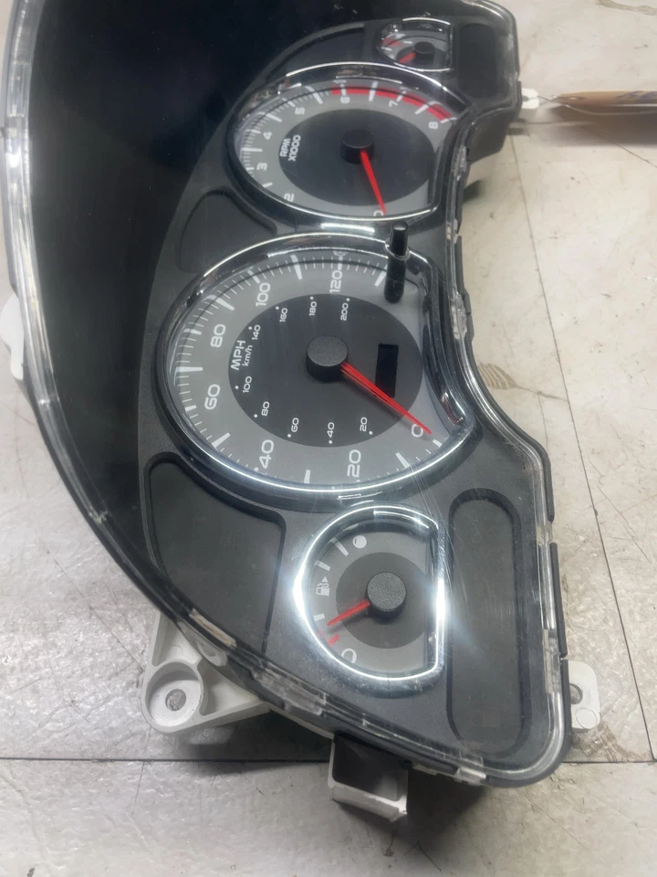 2006 PONTIAC TORRENT velocímetro painel de instrumentos medidores *99K* milhas fabricante de equipamento original - Imagem 3 de 4