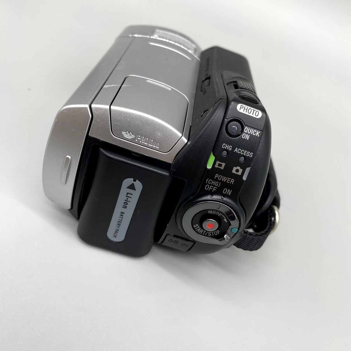 Sony DCR-SR45 Handycam Digital Video Camcorder 40x/30GB Black