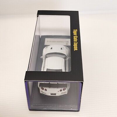 R35 GT-R 日産　WORKS（Tiger gate japan）ミニカー Tiger Gate Japan 1/43 LB Works Skyline R35 GT-R Pearl White