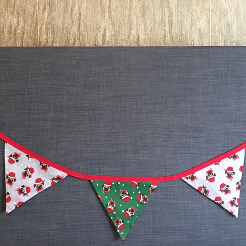 Fiesta de Navidad Bunting Marrón Pug Verde Gris Banderas Hecho a Mano Polialgodón 2.3M NUEVO - Imagen 3 de 5
