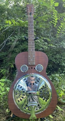 Dobro Hound Dog Deluxe Round Neck American Resonator Guitar W/HSC