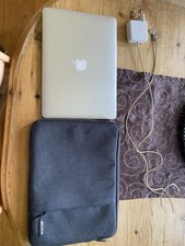Apple MacBook Air (13", 1.8GHz Dual-Core Intel Core i5 Prozessor, 128GB)